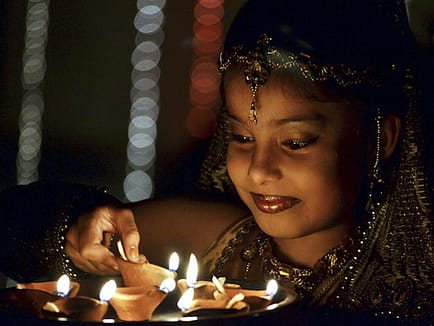 Be a Ray Of Hope This Diwali